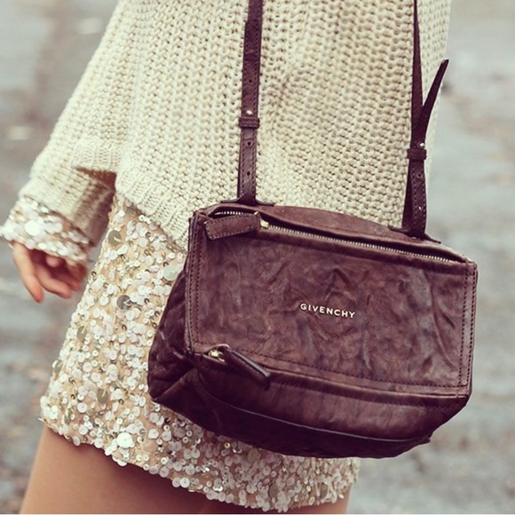 Givenchy Small Pandora Creased Patent Leather Shoulder Bag - Picture 1 of 16